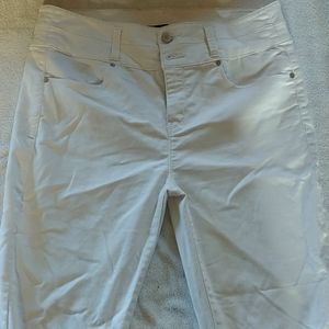 White high waisted jeans